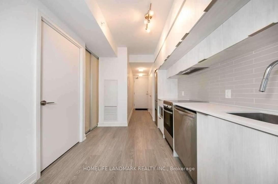 181 Dundas Street E, Unit 3815 - Photo 4