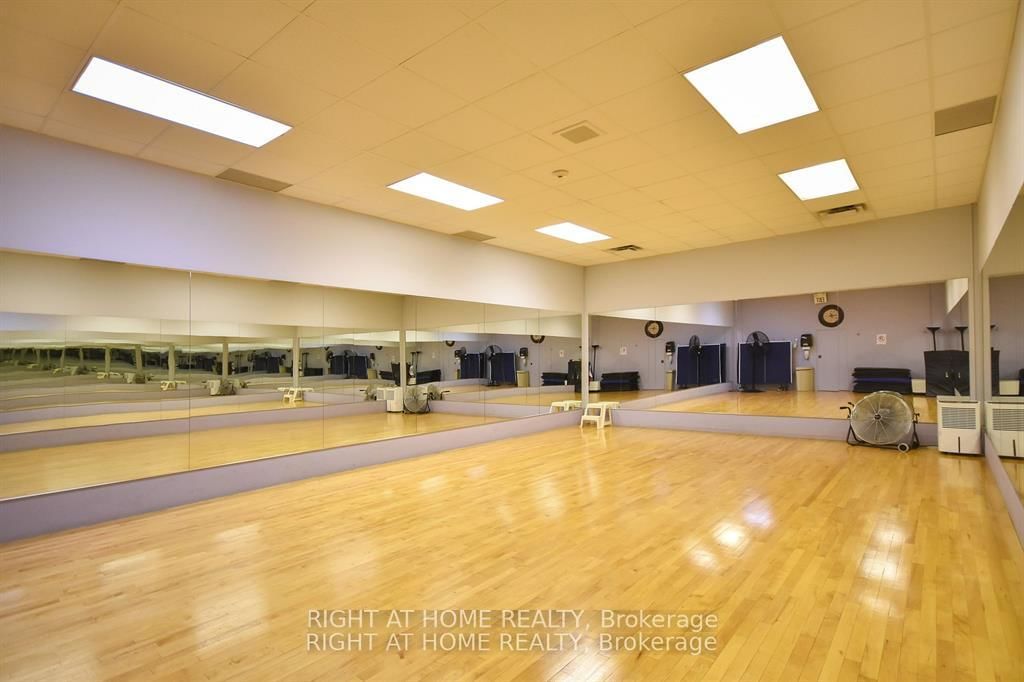 65 Harbour Square, Unit 3306 - Photo 32