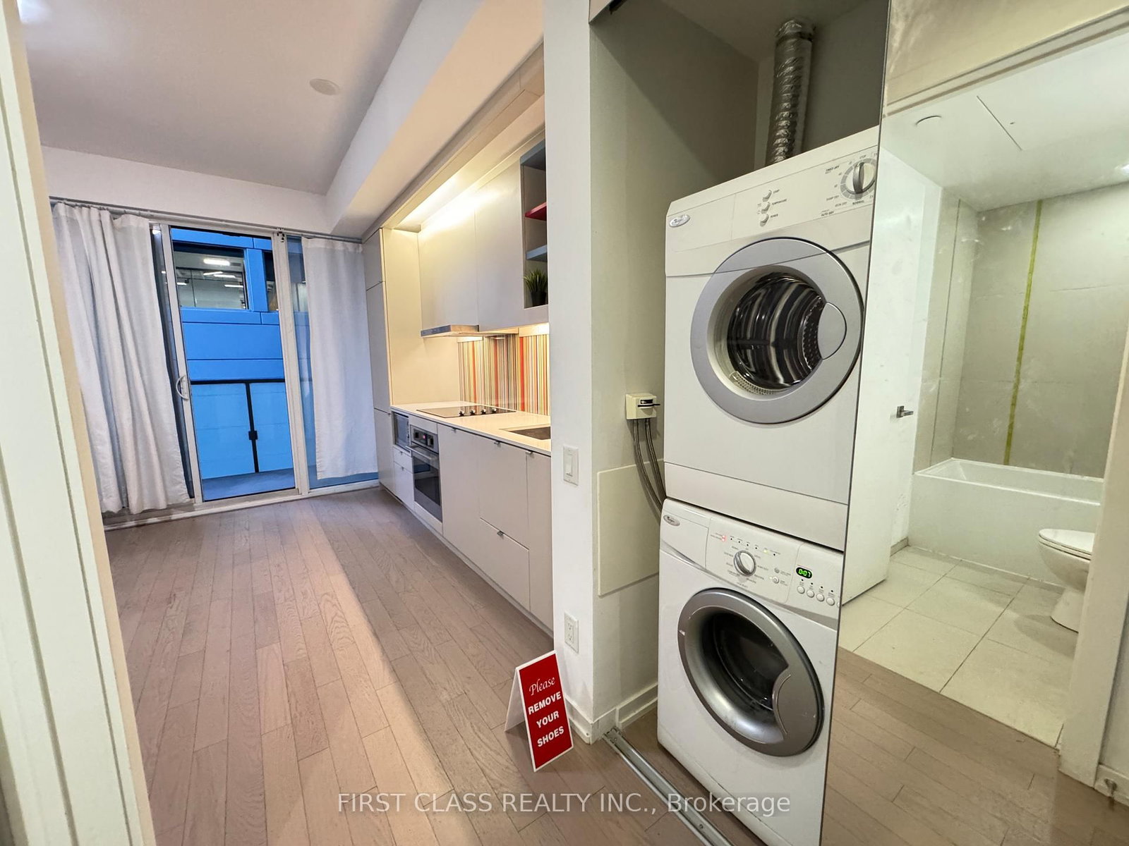 101 Peter Street, Unit 617 - Photo 6