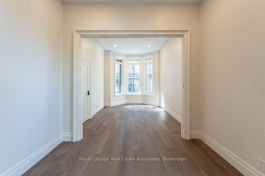 54 Stewart Street, Toronto, ON, photo 5