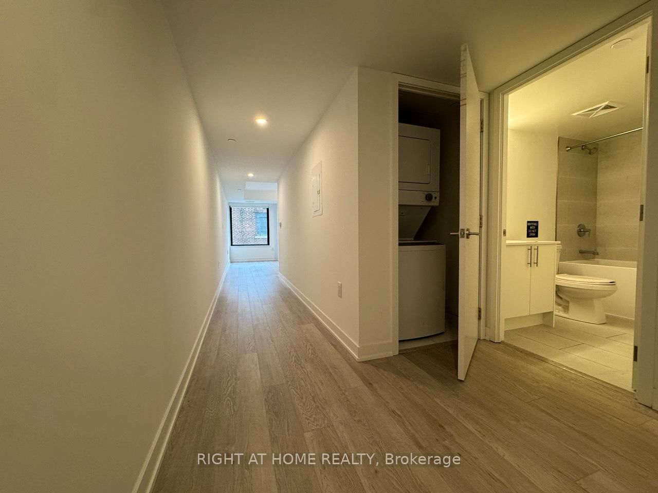3 Strathgowan Avenue, Unit 224 - Photo 15