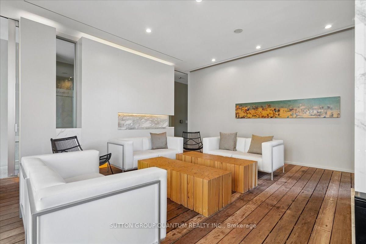 8 Charlotte Street, Unit 404 - Photo 24