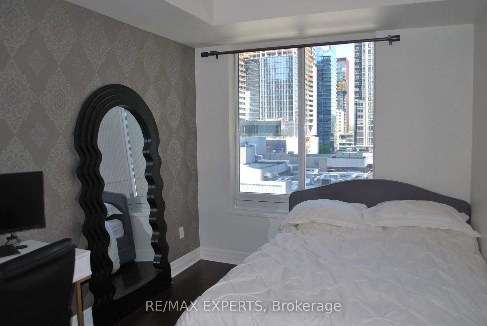 35 Balmuto Street, Unit 803 - Photo 6
