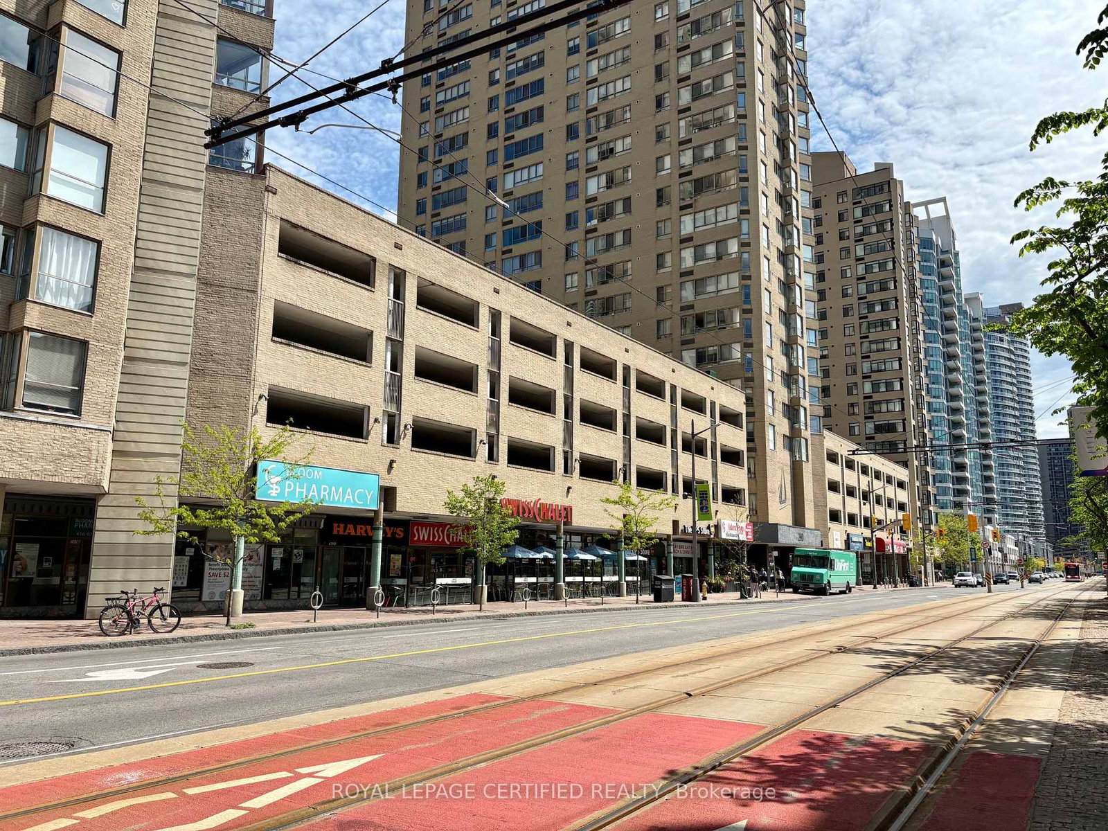 270 Queens Quay W, Unit 3005 - Photo 16