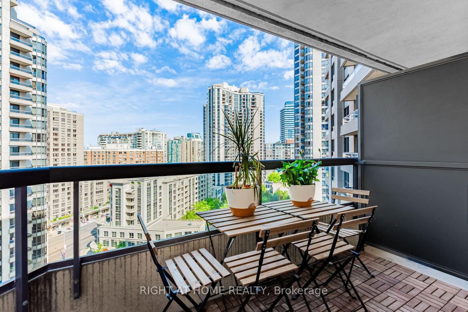 15 Northtown Way, Unit 1429 - Photo 24