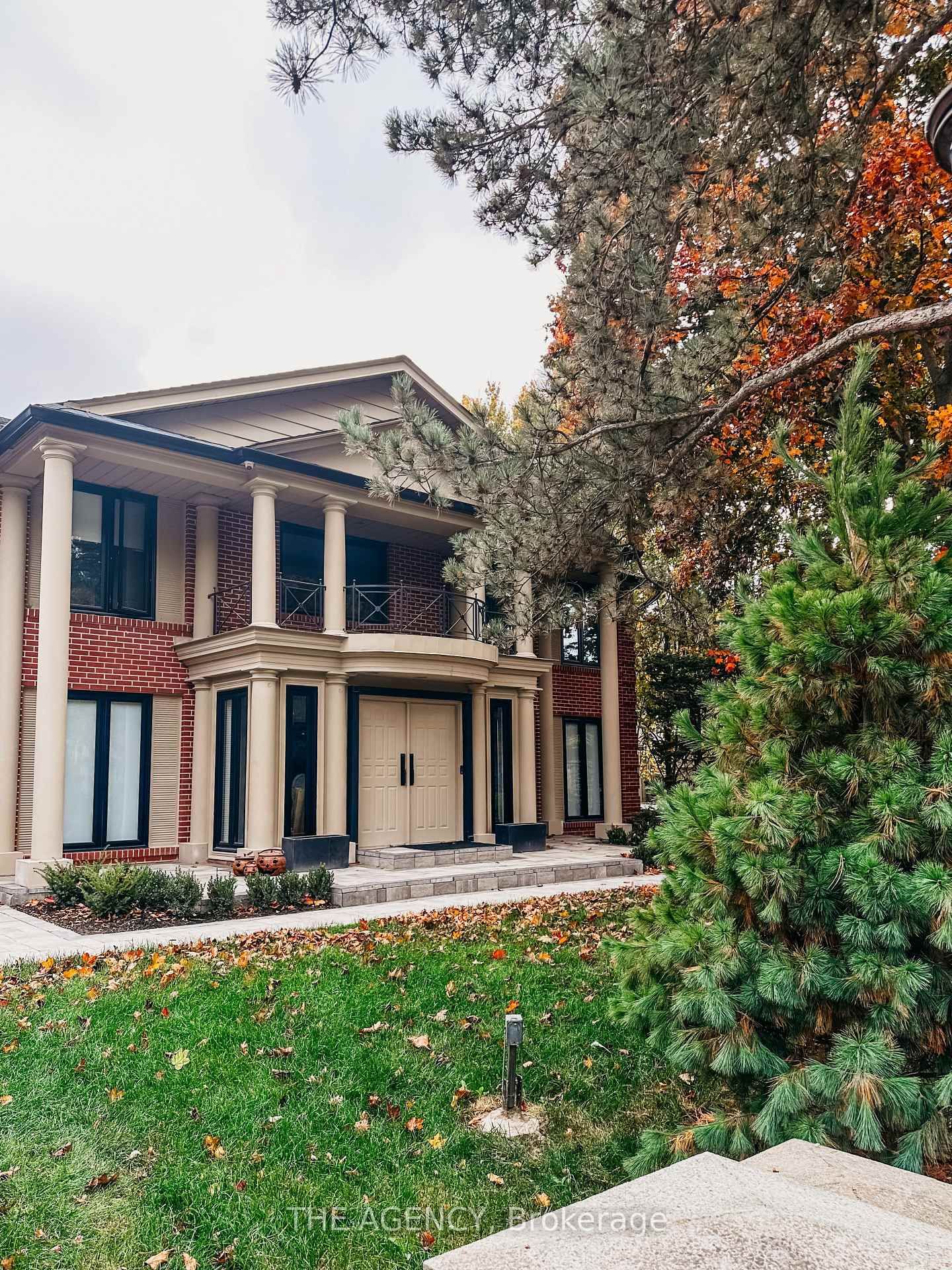 Detached House for sale at 7 Shady Oaks Crescent, Toronto, Ontario, M3C 2L4 - Bridle Path-Sunnybrook-York Mills - MLS: C13226688