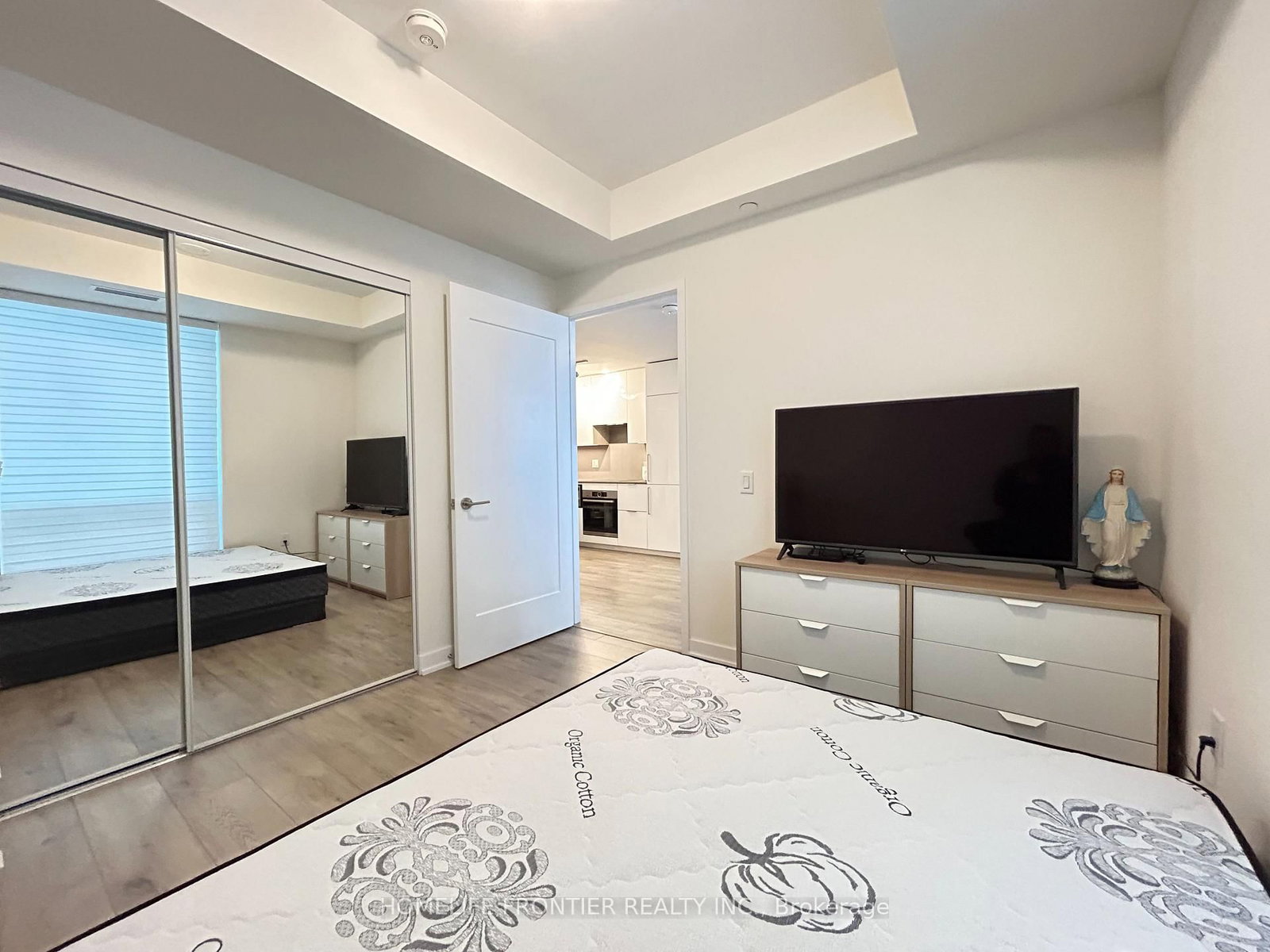 28 Freeland Street • #5403 • Toronto, ON photo 18