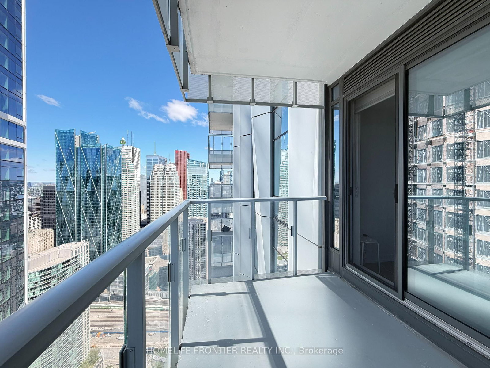 28 Freeland Street • #5403 • Toronto, ON photo 20