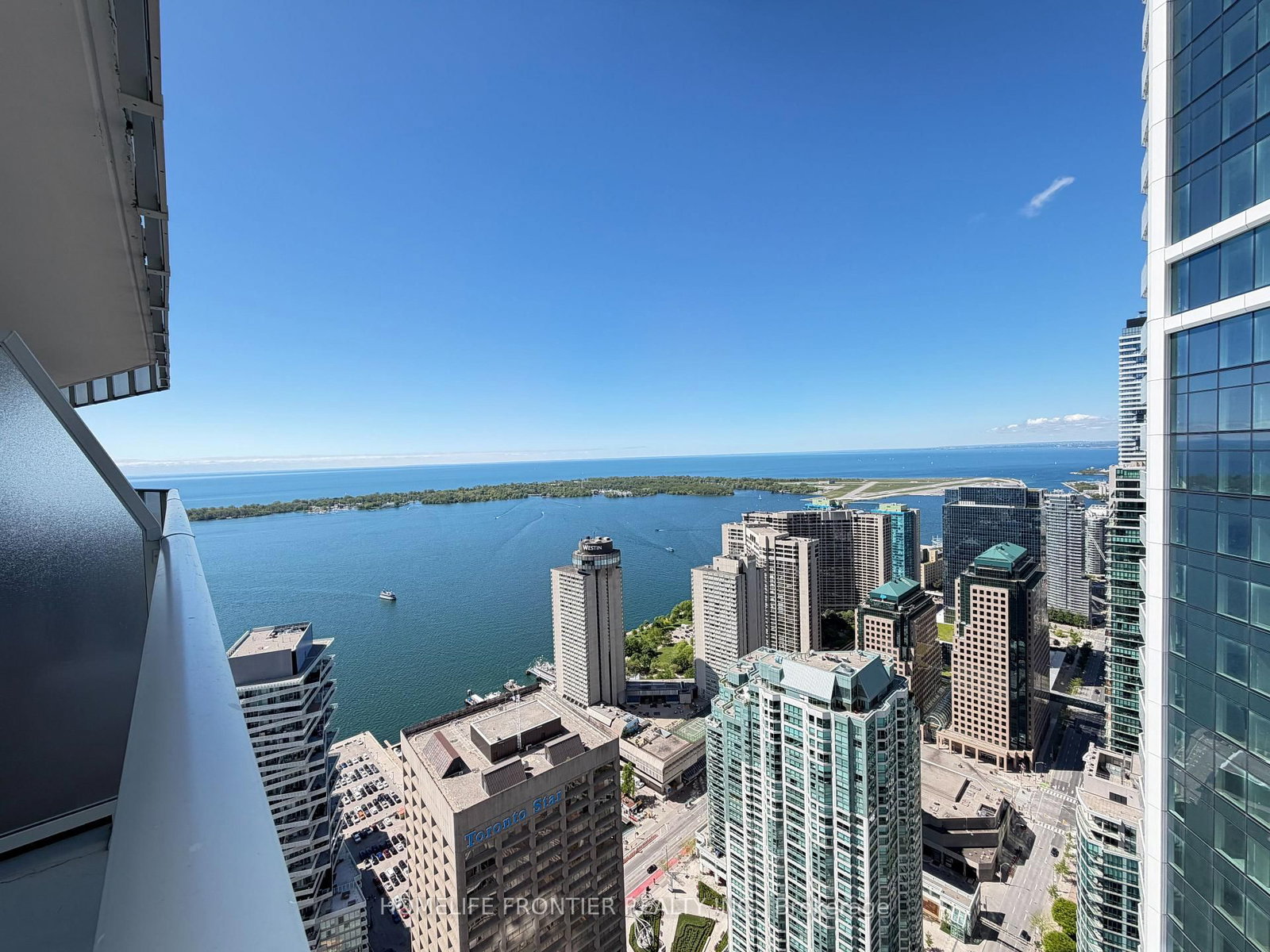 28 Freeland Street • #5403 • Toronto, ON photo 23