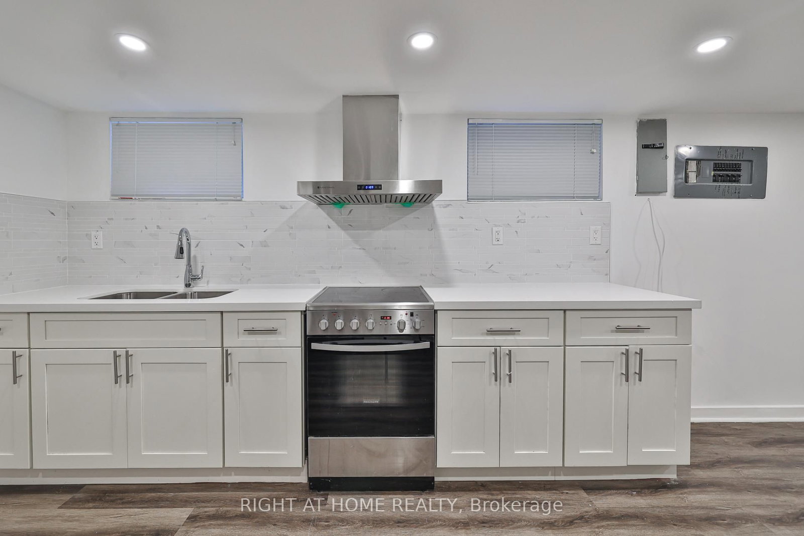 20 Winona Drive • Toronto, ON photo 29