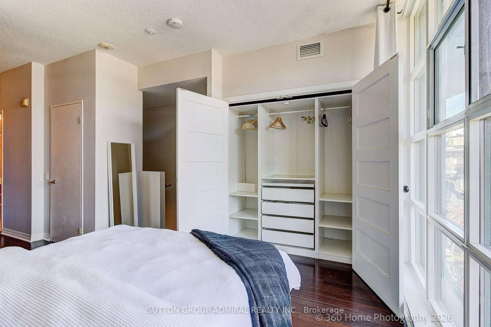 901 Queen Street W, Unit 208 - Photo 13