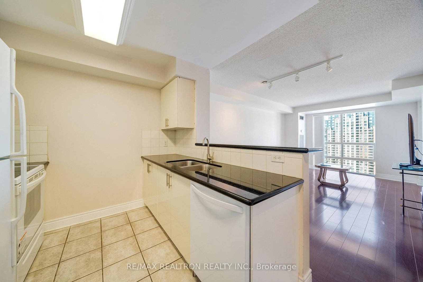22 Olive Avenue, Unit 1901 - Photo 13