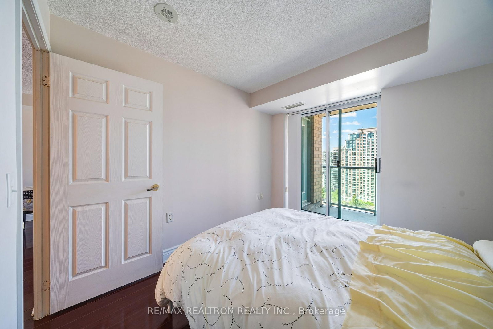 22 Olive Avenue, Unit 1901 - Photo 27
