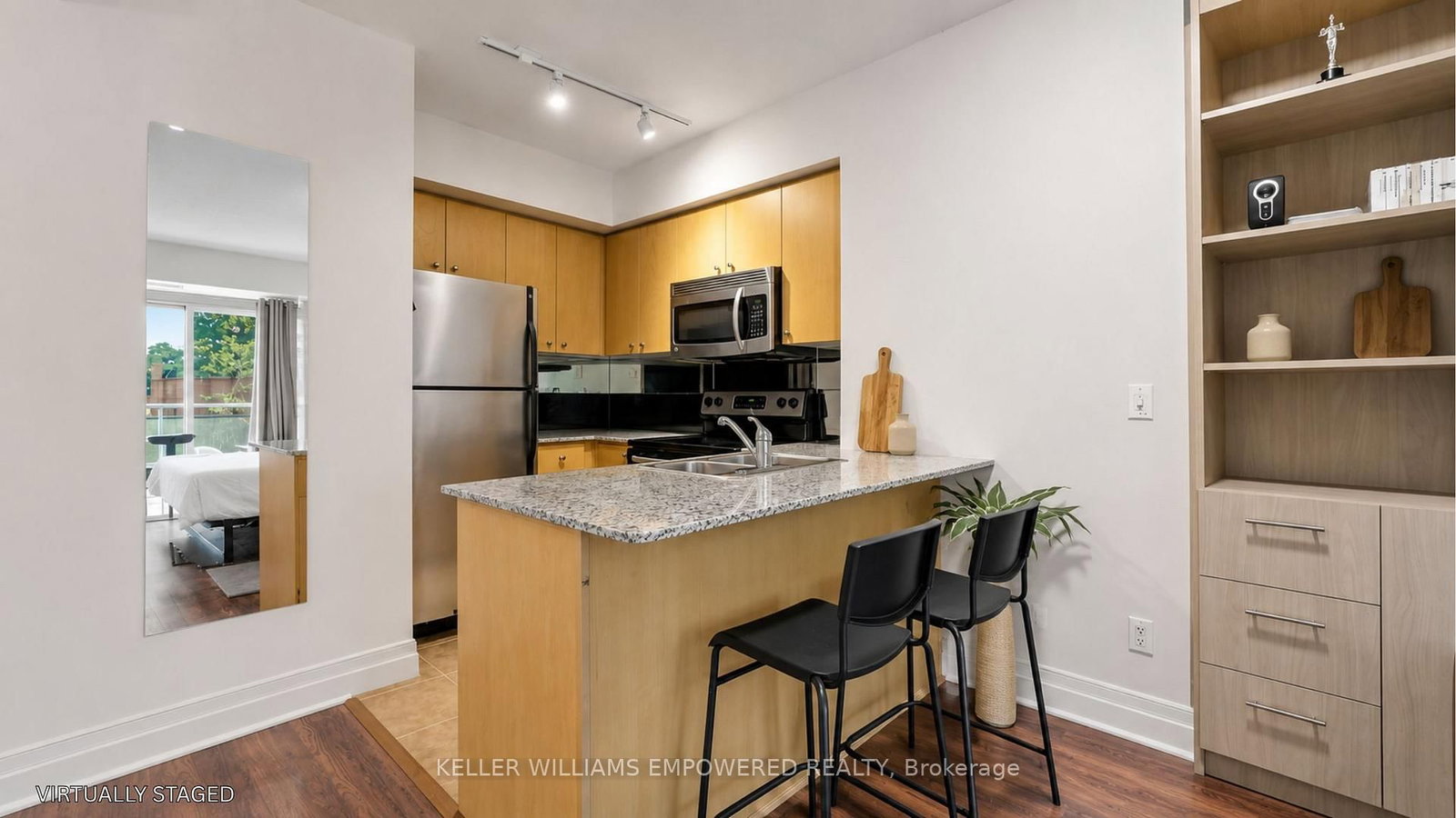 8 Scollard Street • #311 • Toronto, ON photo 14