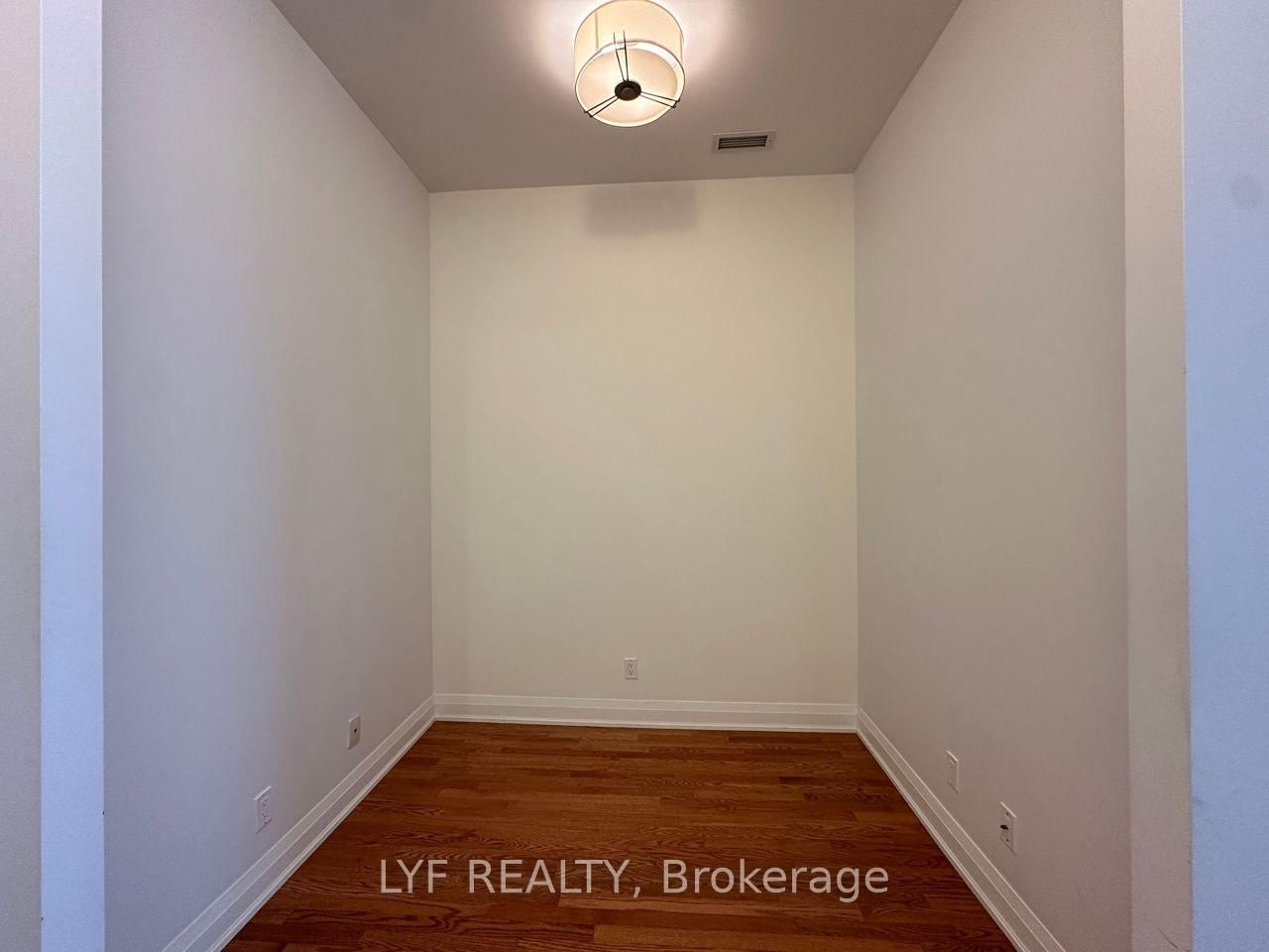 1 Bedford Road, Unit 212