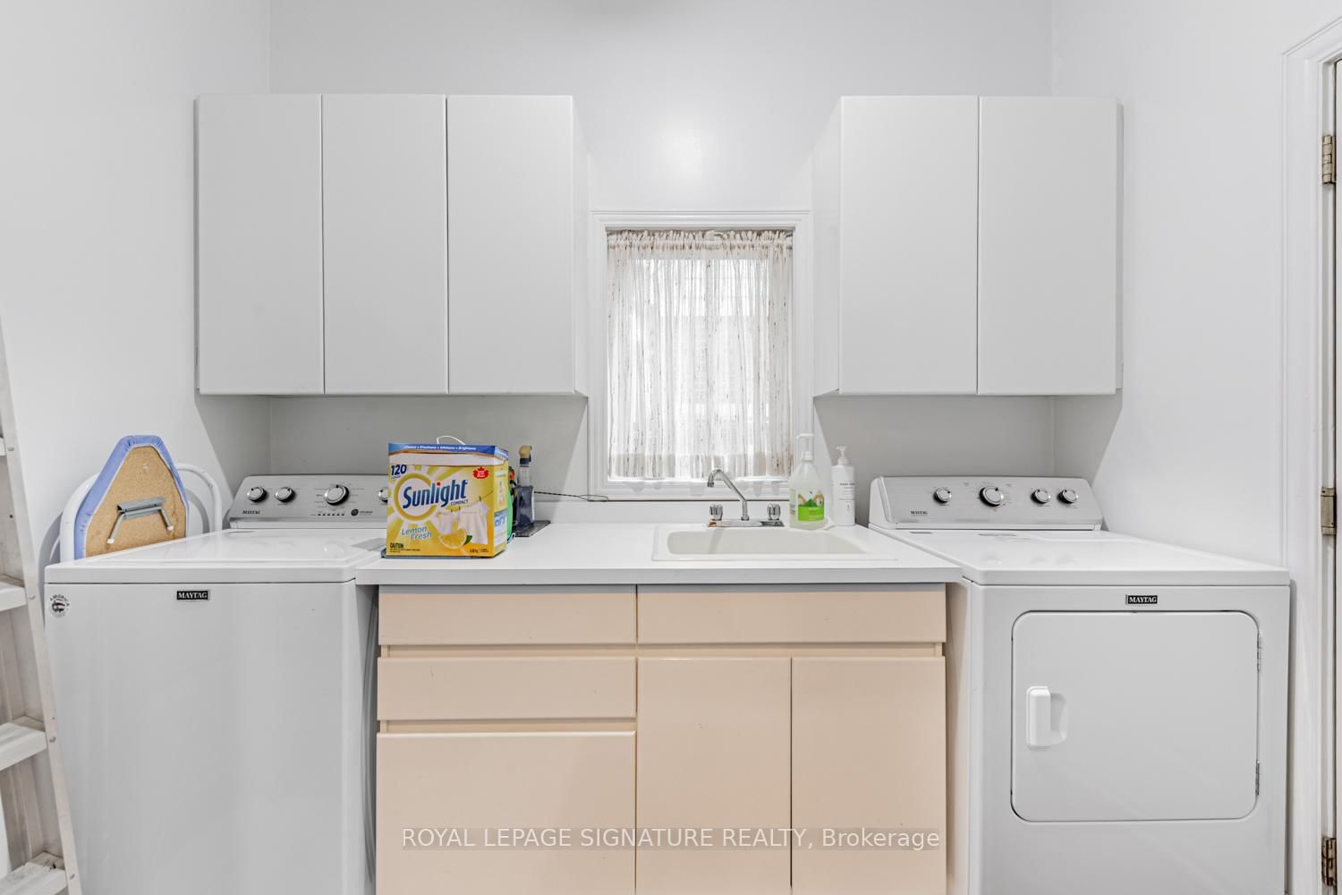221 Pleasant Avenue • Toronto, ON photo 37