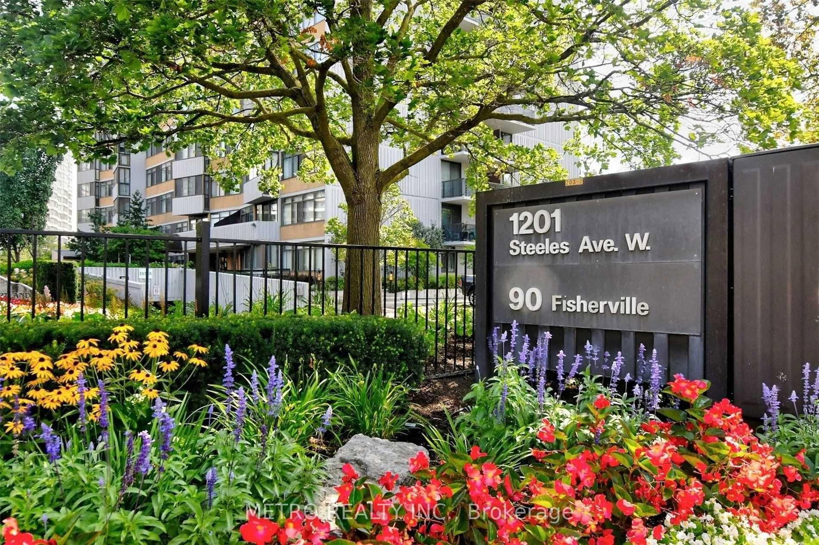 90 Fisherville Road, Unit 406 - Photo 2