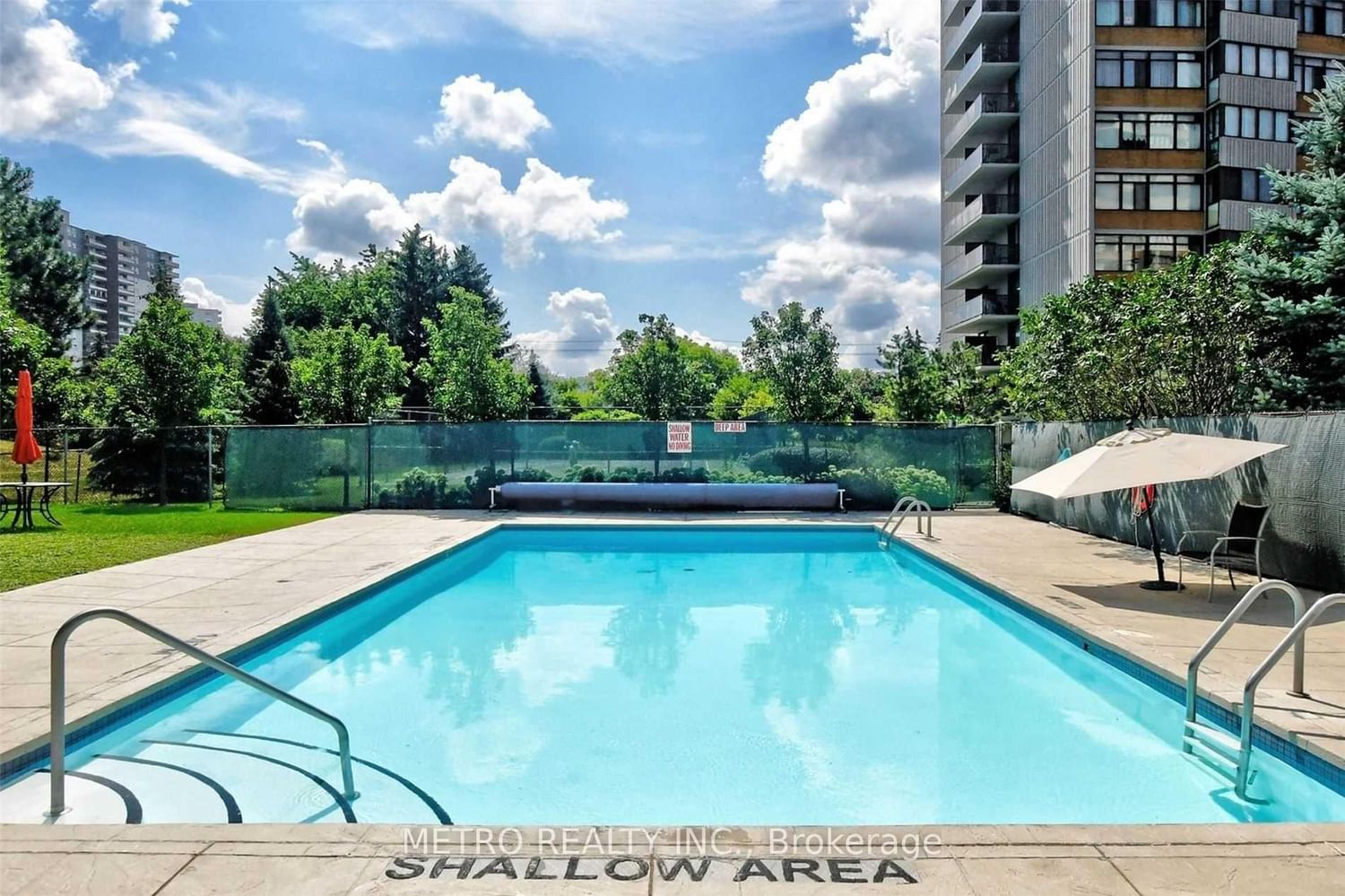 90 Fisherville Road, Unit 406 - Photo 31