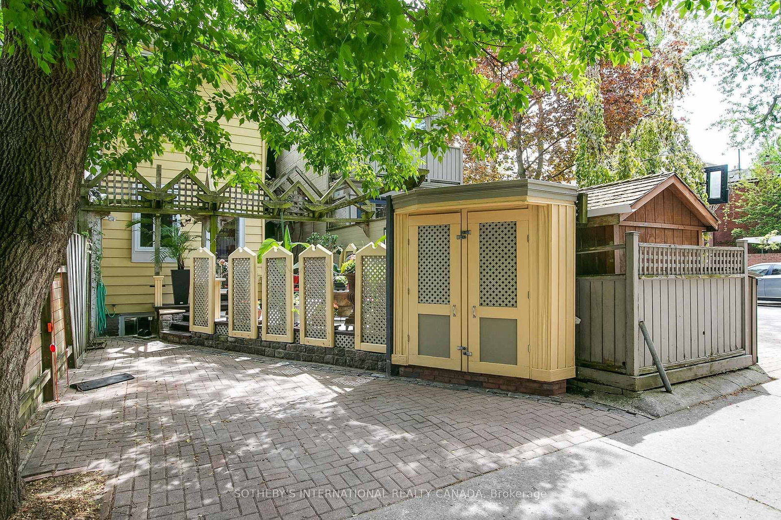 460 Wellesley Street E - Photo 42
