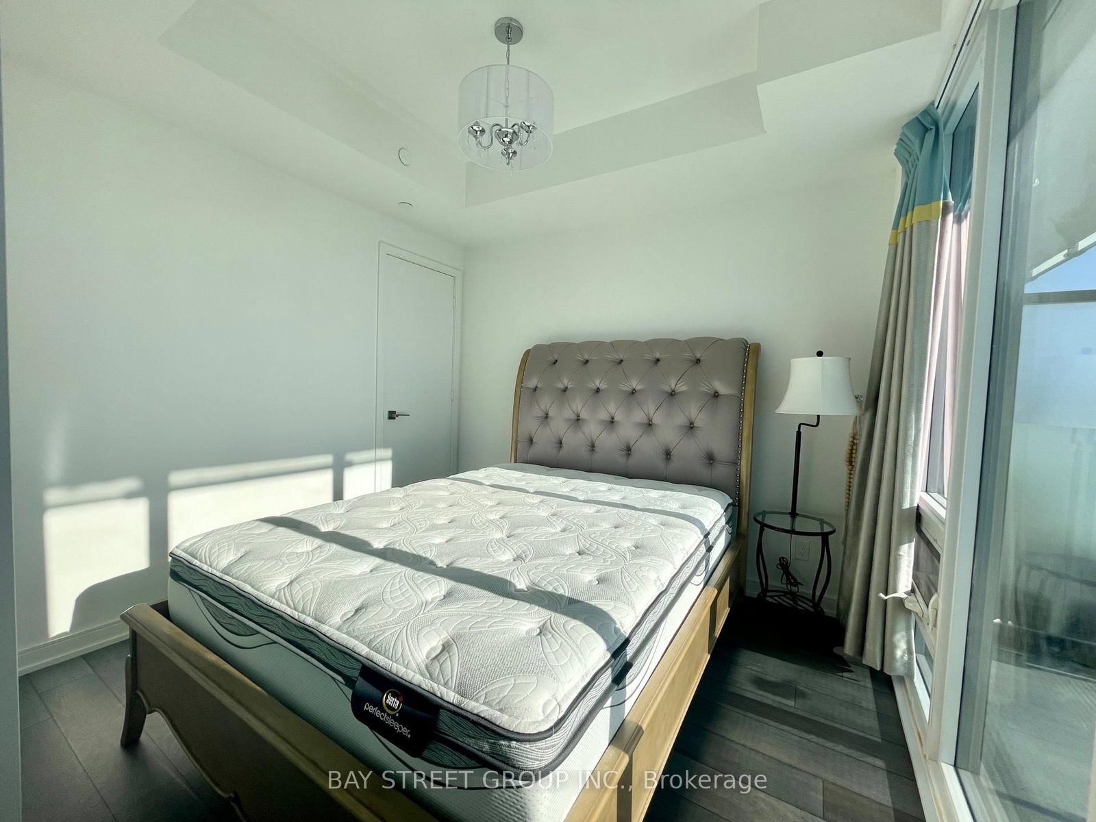 28 WELLESLEY Street E, Unit 3202 - Photo 6