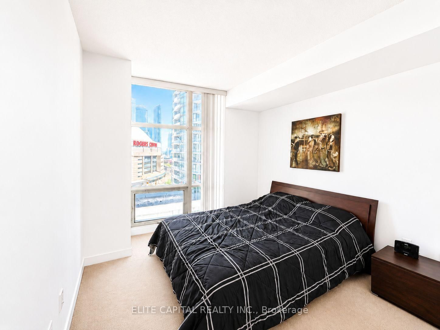 1008-10 Navy Wharf Court, Toronto, ON, photo 5