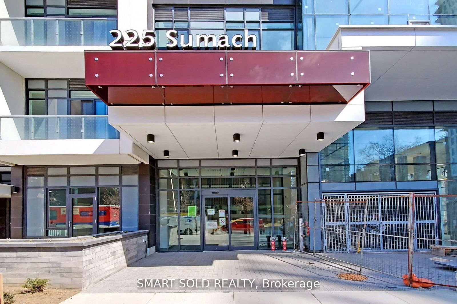 225 Sumach Street, Unit 606W