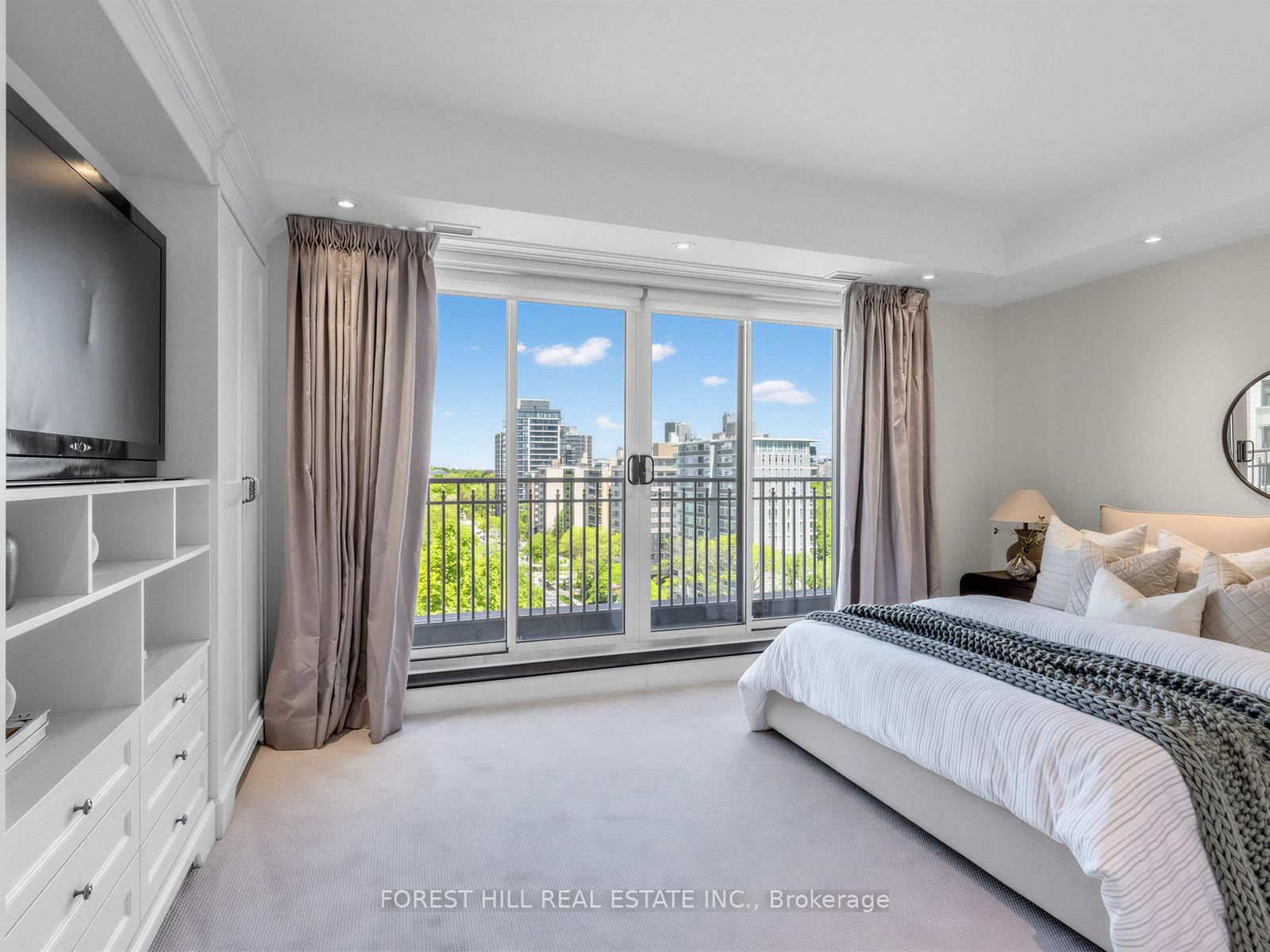 155 St Clair Avenue W, Unit 1204 - Photo 29