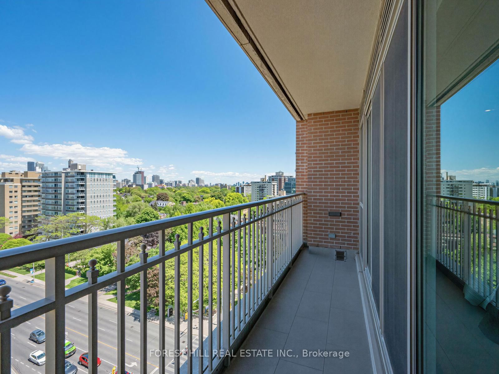 155 St Clair Avenue W, Unit 1204 - Photo 37