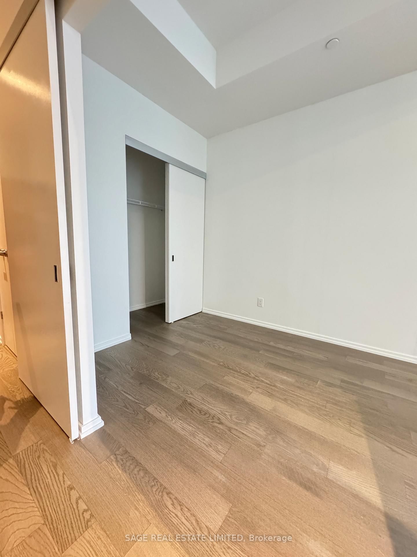 5 Soudan Avenue, Unit 914 - Photo 17