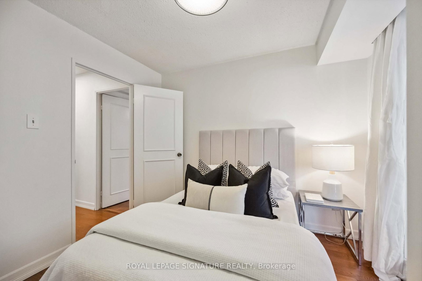 212 St. George Street • #201 • Toronto, ON photo 21