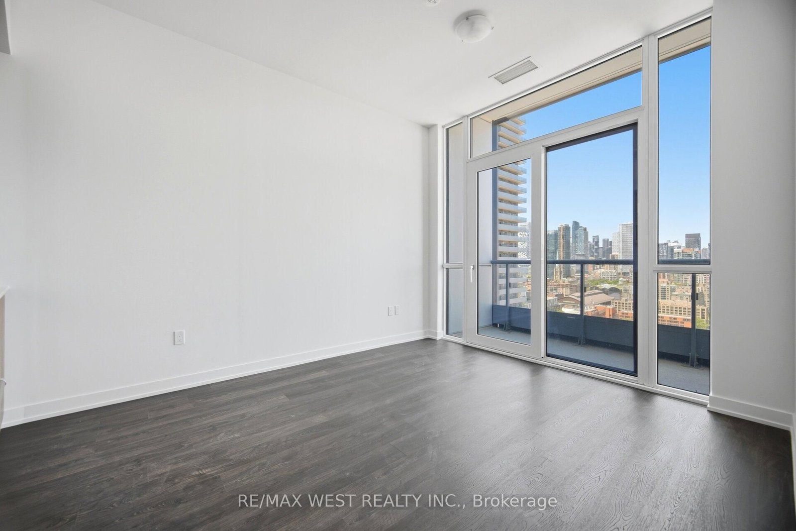 15 Richardson Street, Unit 2101 - Photo 19