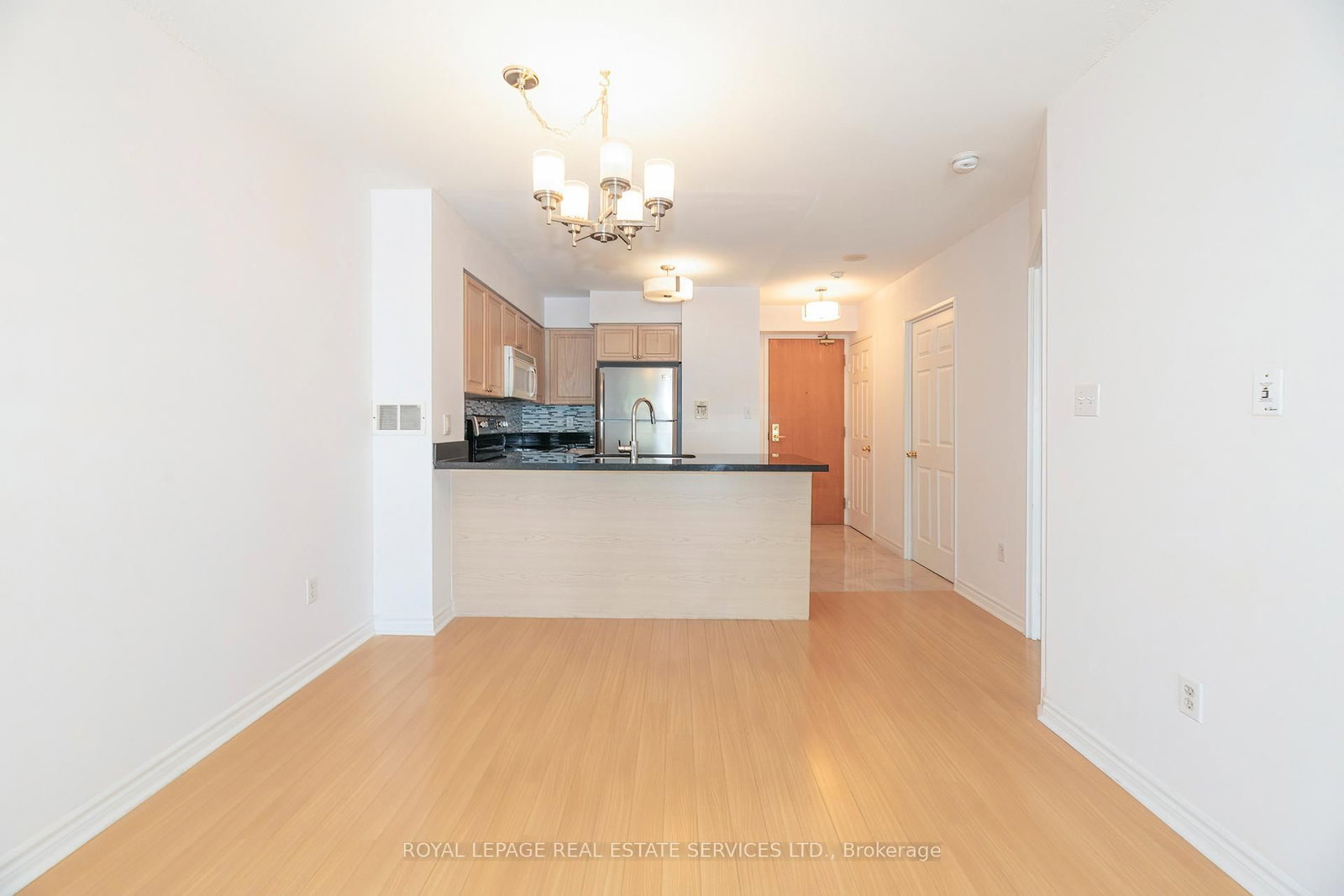 195 Merton Street, Unit 212 - Photo 5