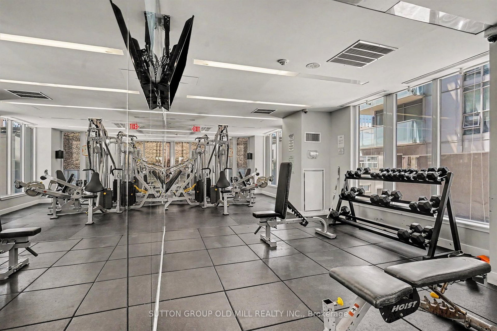 126 Simcoe Street • #713 • Toronto, ON photo 21