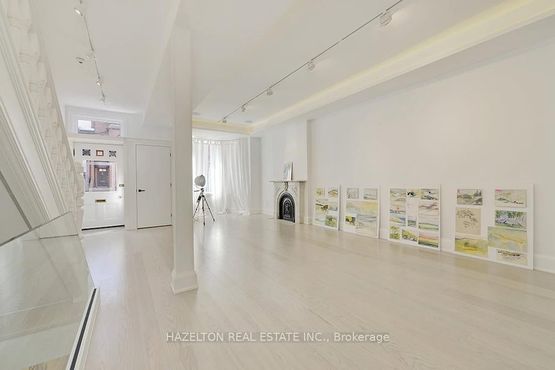 12 Webster Avenue