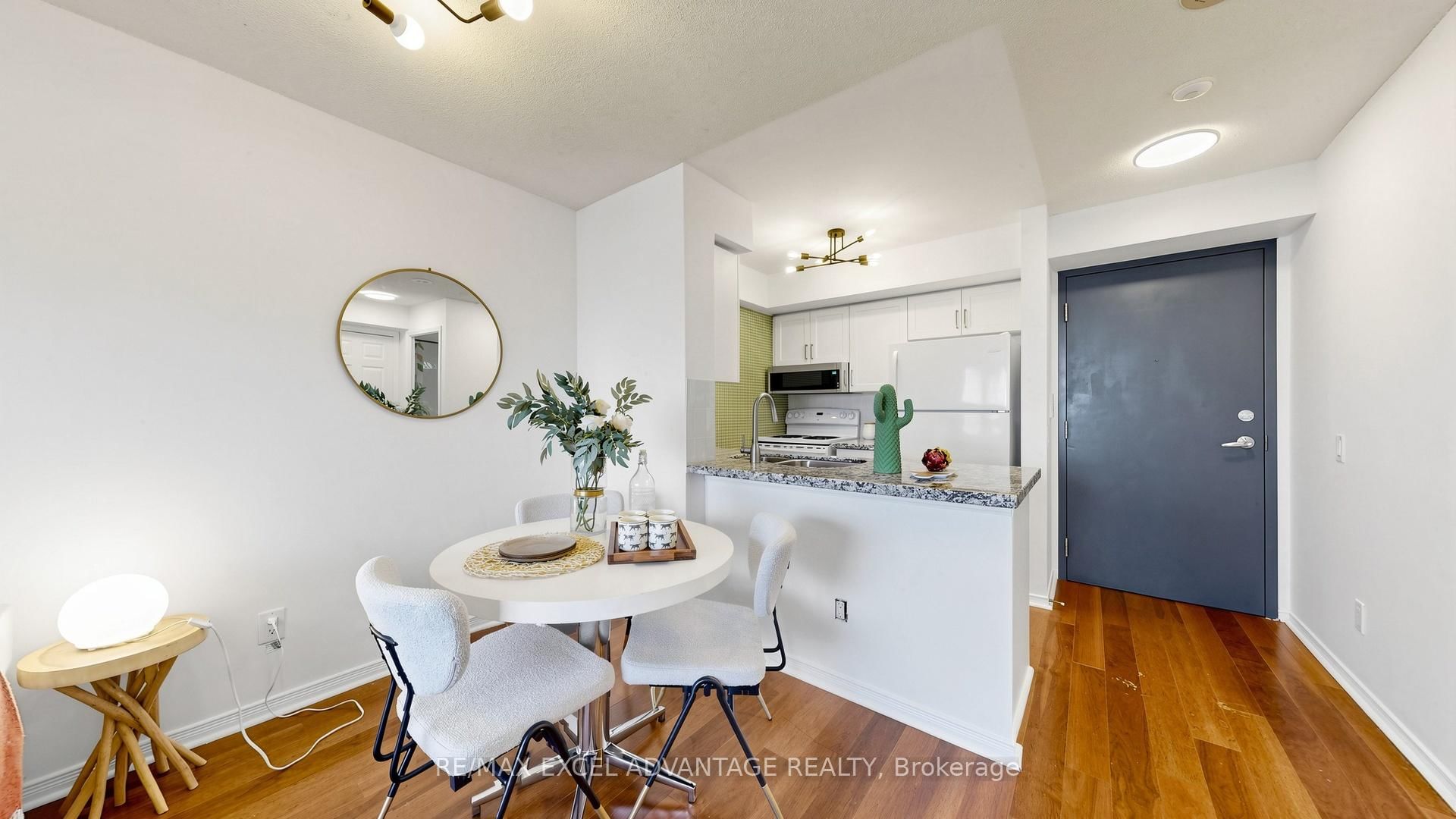 155 Beecroft Road, Unit 1007