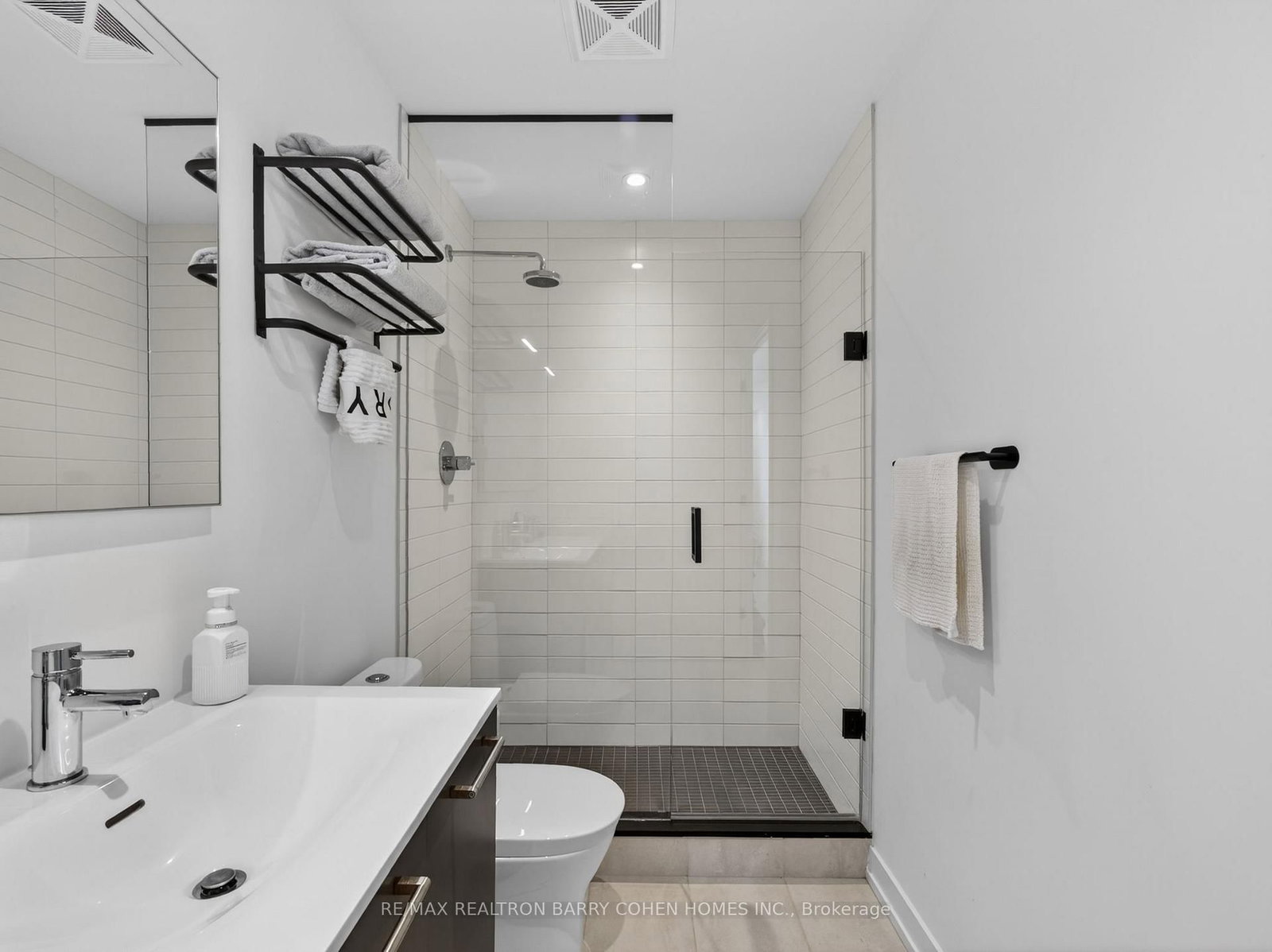 200 Sudbury Street • #704 • Toronto, ON photo 24