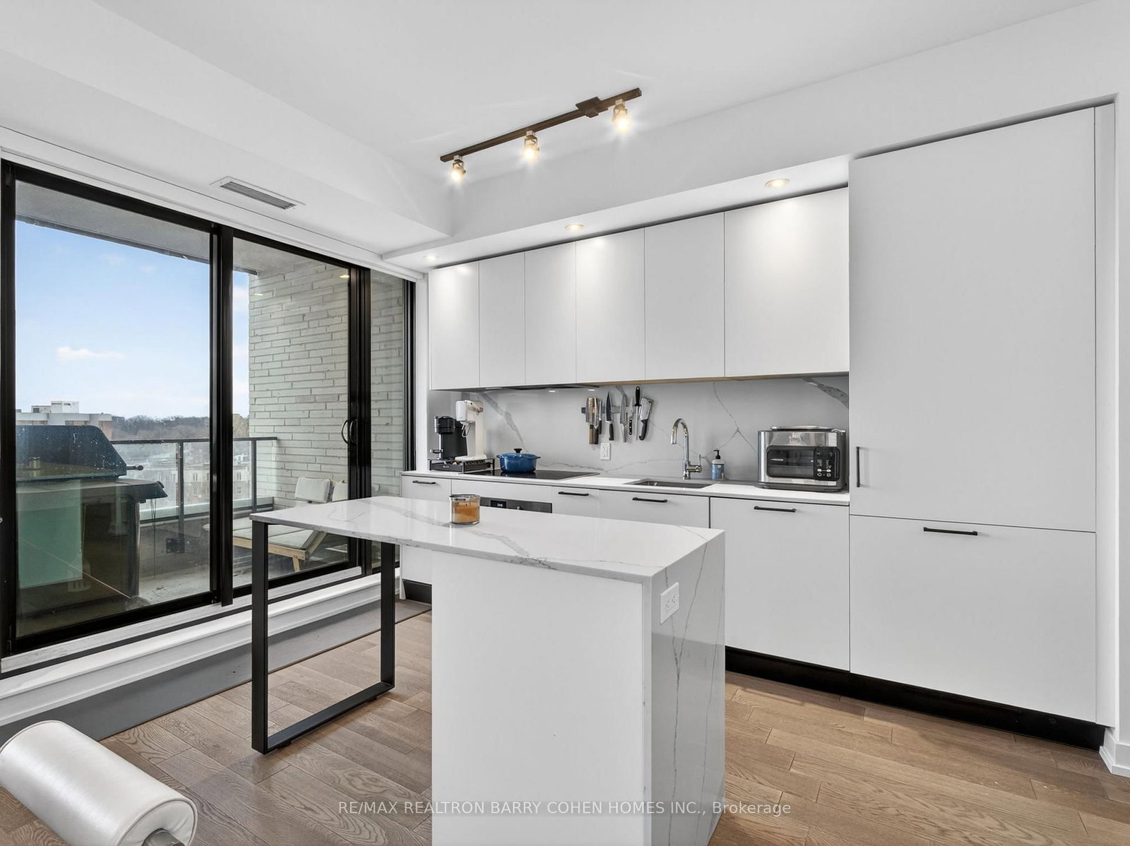 200 Sudbury Street • #704 • Toronto, ON photo 8