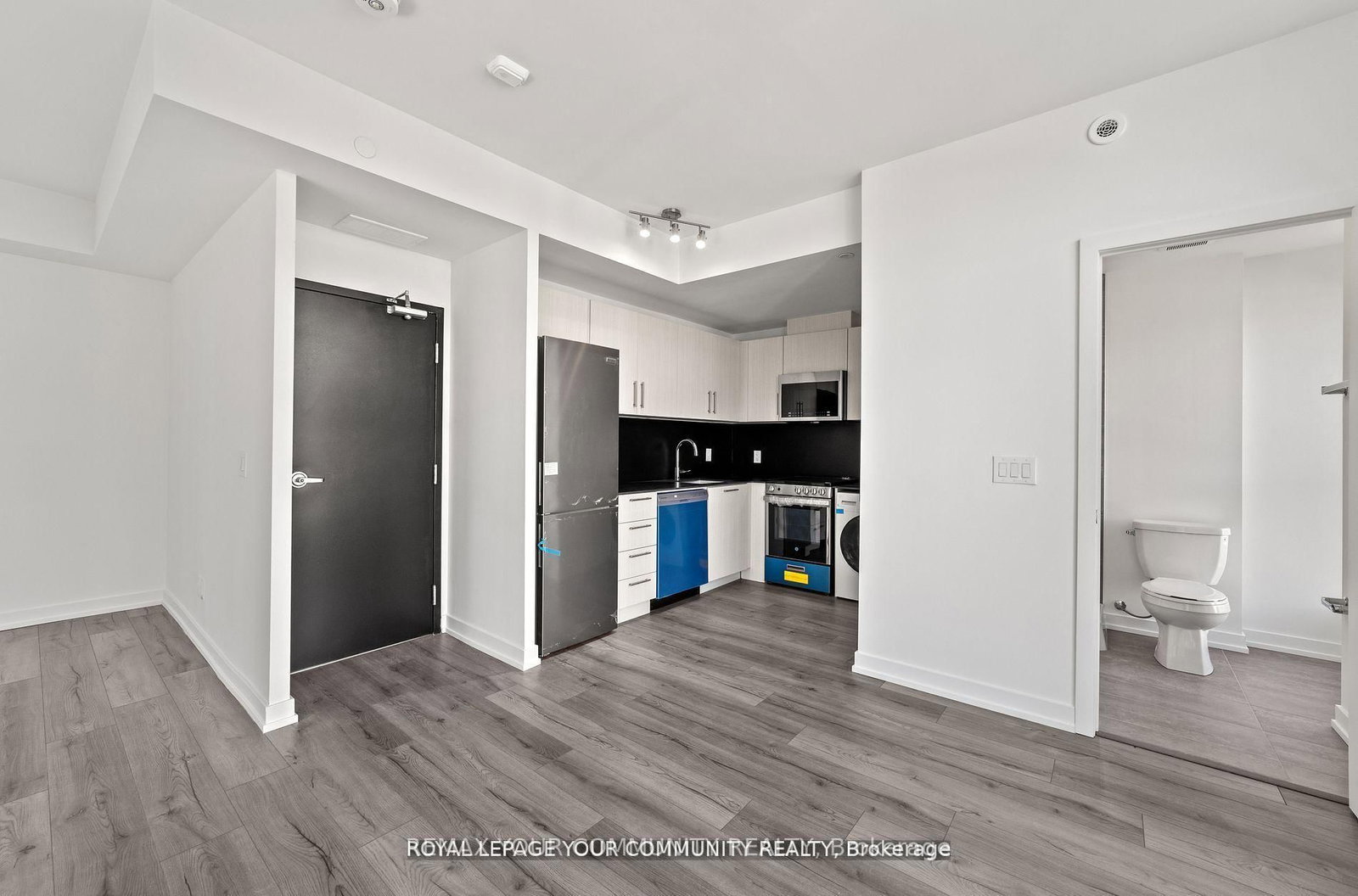 58 - 861 Sheppard Avenue W, Unit 3rd - Photo 8