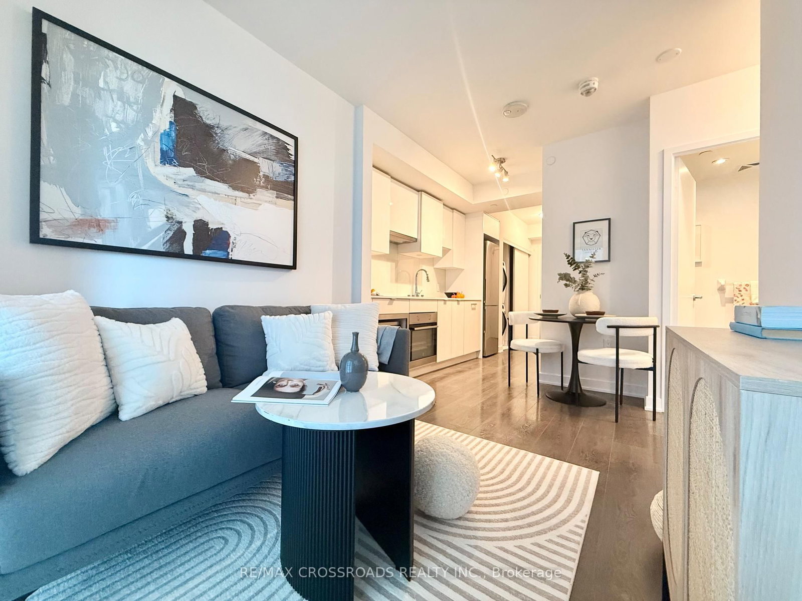2301-195 Redpath Avenue, Toronto, ON, photo 2