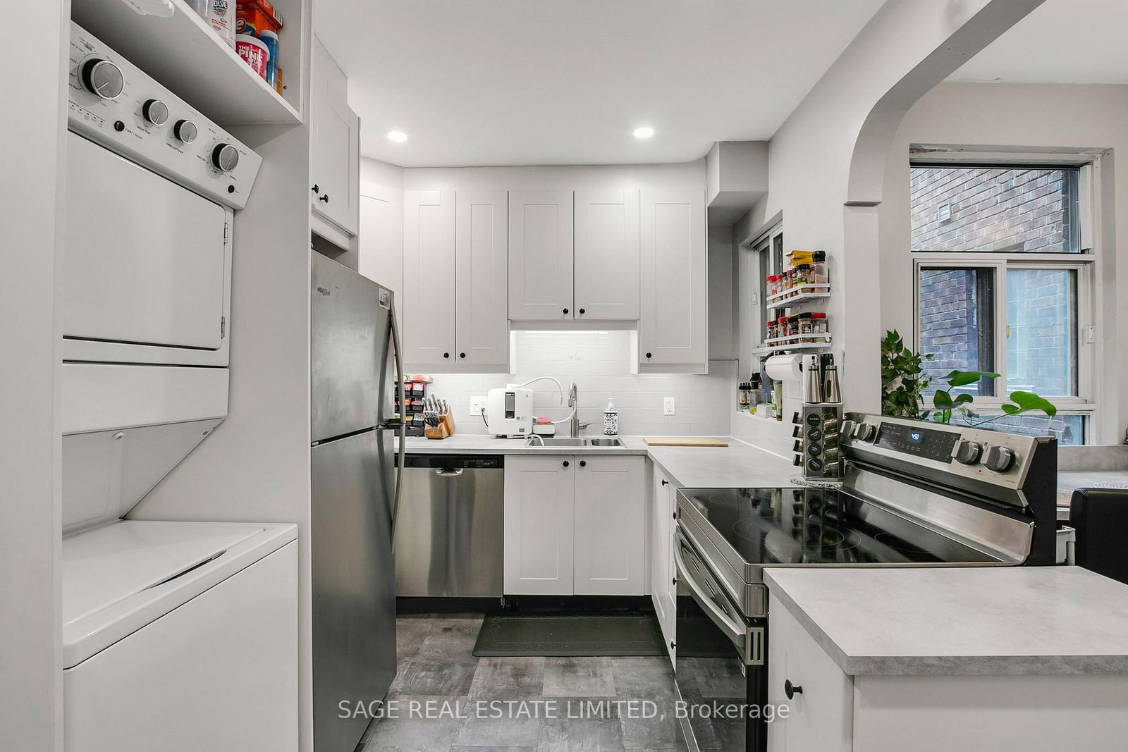1840 Bathurst Street, Unit 204 - Photo 2