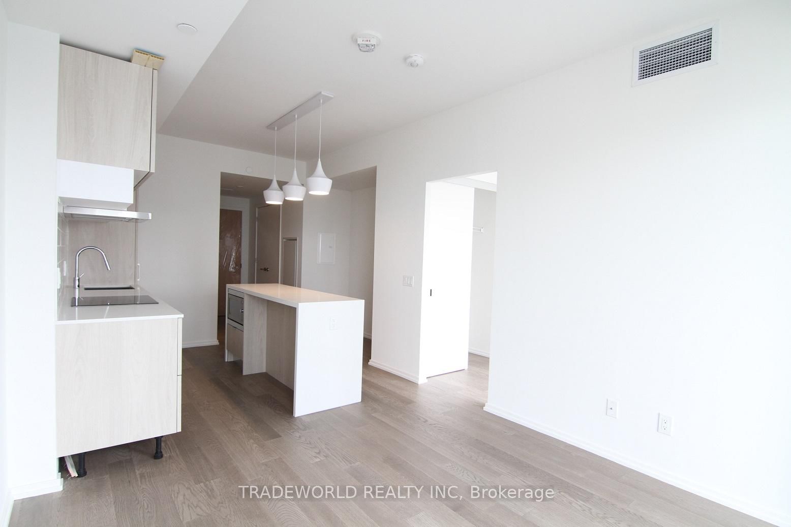 5 Soudan Avenue, Unit 2510 - Photo 4