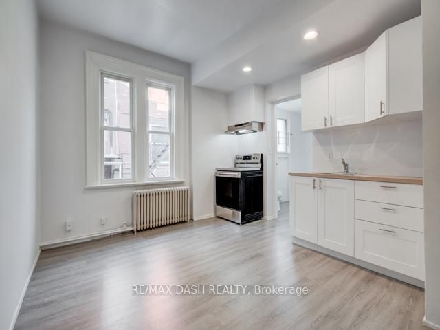 105-661 Huron Street, Toronto, ON, photo 2