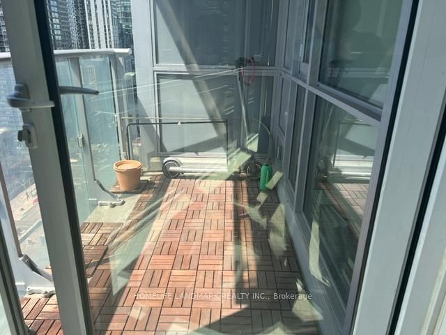 30 Nelson Street, Unit 1906 - Photo 7