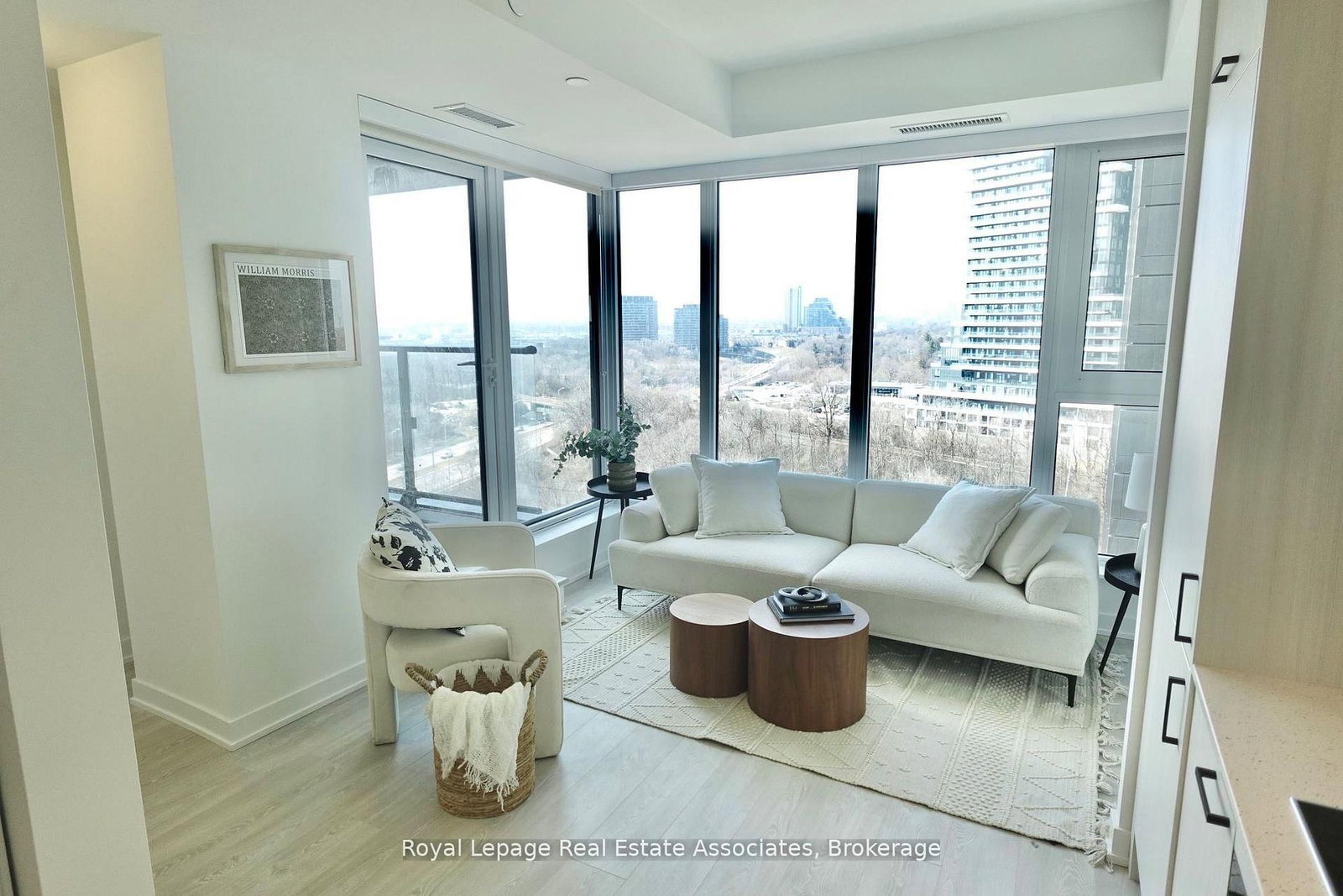 1004-1 Quarrington Lane, Toronto, ON, photo 4