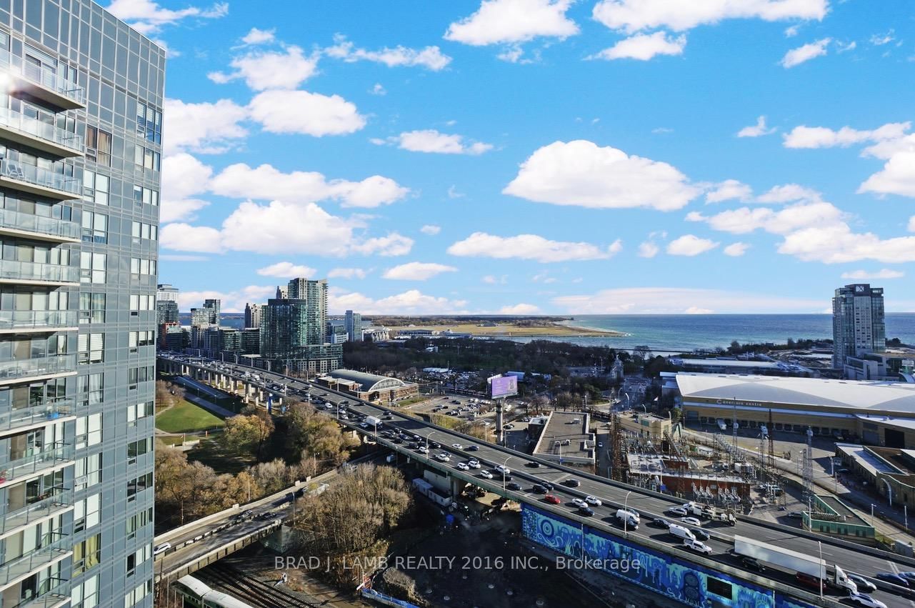 51 East Liberty Street • #2211 • Toronto, ON photo 9