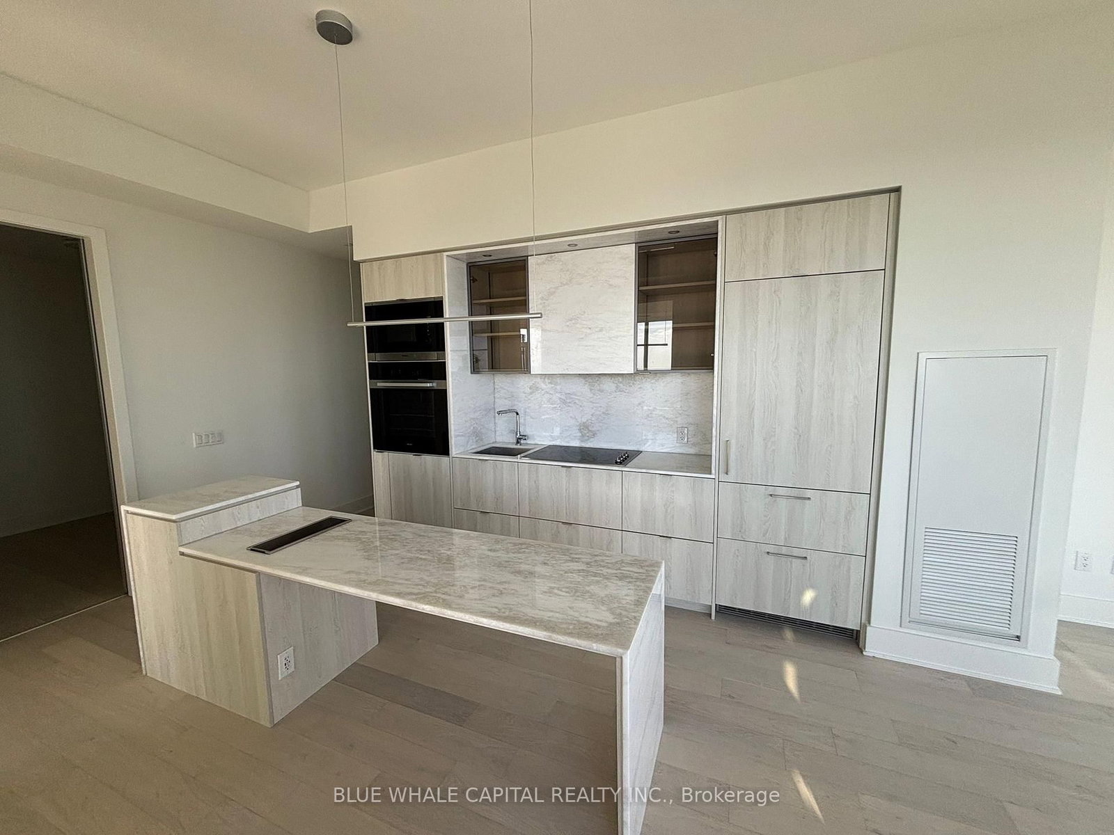 Condo for sale at 5909-11 Yorkville Avenue, Toronto, Ontario, M4W 0B7 - Annex - MLS: C13230536