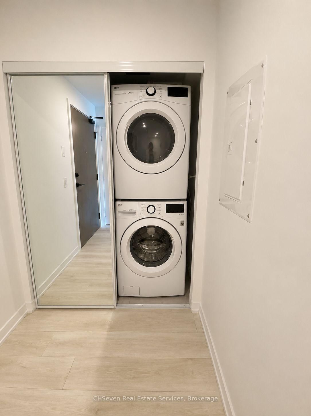 225 Sumach Street, Unit 507 - Photo 6