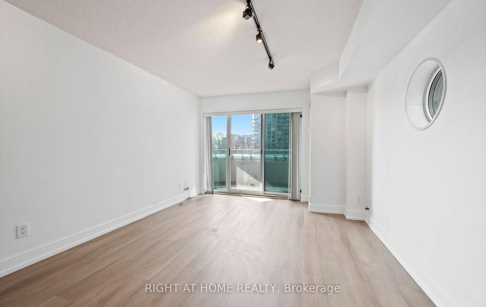 600 Queens Quay • #219 • Toronto, ON photo 11
