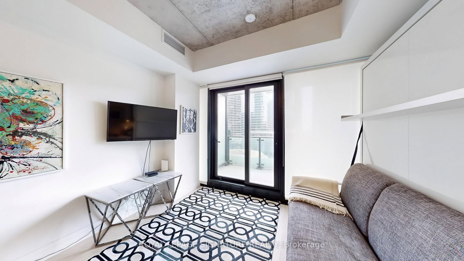 224 King Street W, Unit 1406 - Photo 4