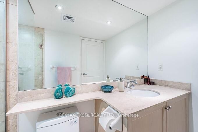 900 Mount Pleasant Road • #426 • Toronto, ON photo 22